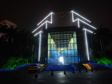 海口皇冠假日酒店户外裸眼3D